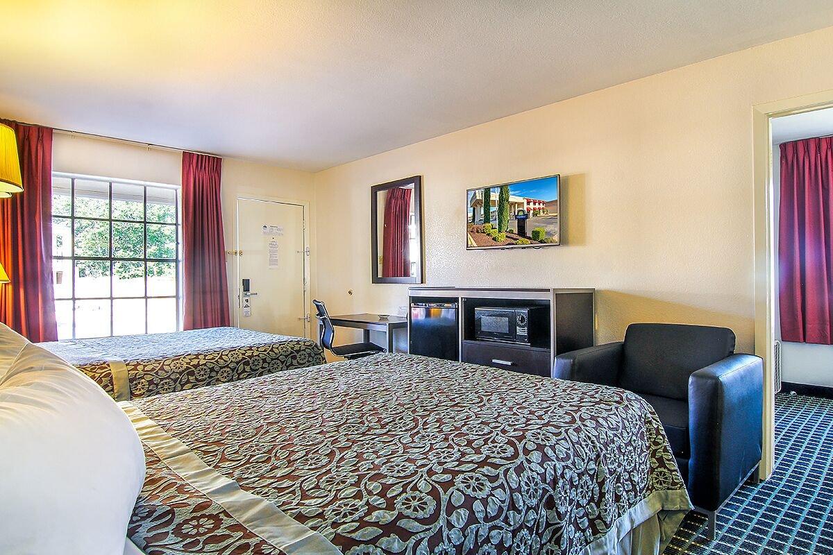 Days Inn By Wyndham Market Center Dallas Love Field Zewnętrze zdjęcie